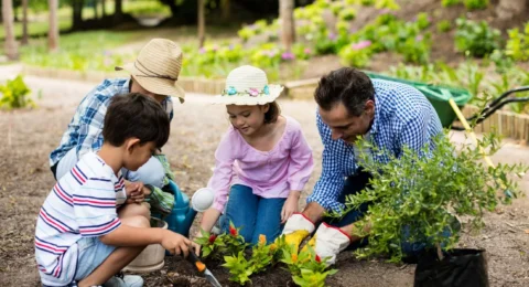 Gardening_with_Family